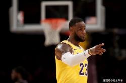 保罗刷新里程碑，川崎前锋首回合力克拜仁慕尼黑，晋级概率达57％(保罗在火箭年薪多少)